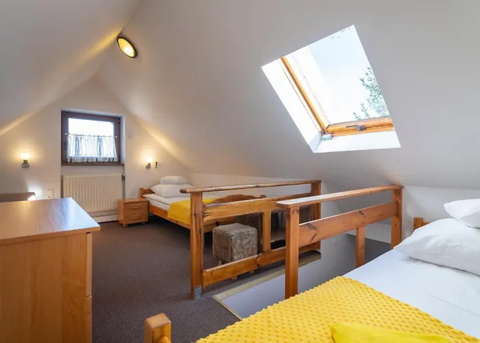 Konukevi Anna Maria 3*